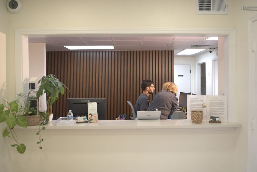 313 Dental front desk and reception area in Dearborn, MI